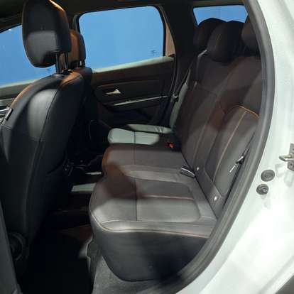 RENAULT-DUSTER-2024