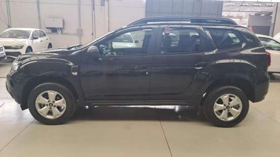 RENAULT-DUSTER-2025