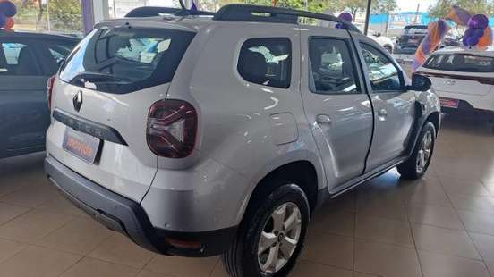 RENAULT-DUSTER-2025
