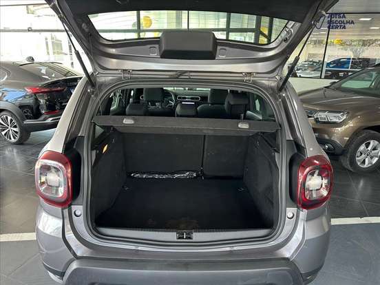 RENAULT-DUSTER-2022