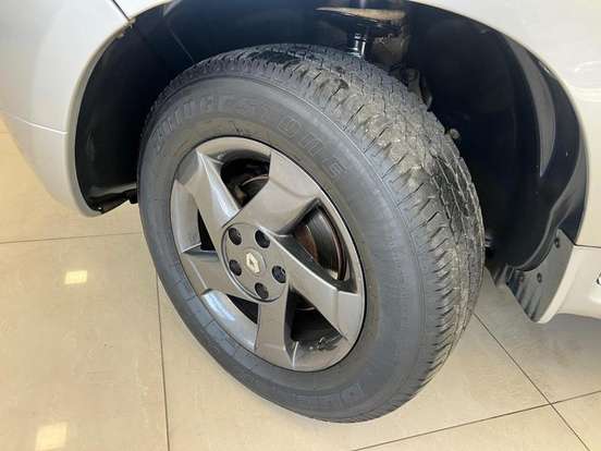 RENAULT-DUSTER-1.6 4X2 16V FLEX 4P MANUAL RENAULT-DUSTER-2012