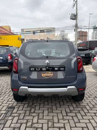 RENAULT-DUSTER-2015