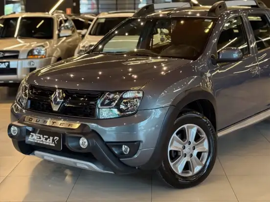 RENAULT-DUSTER OROCH-2017