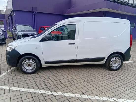 RENAULT-KANGOO-2025