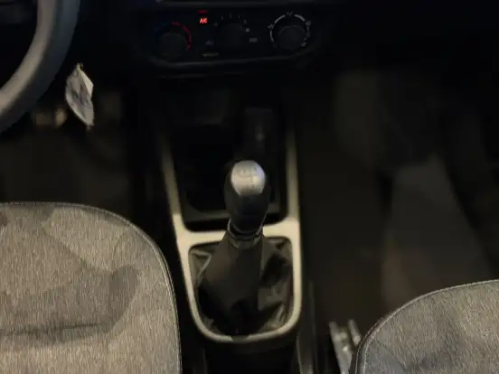 RENAULT-KWID-2026