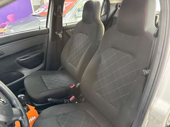 RENAULT-KWID-2024