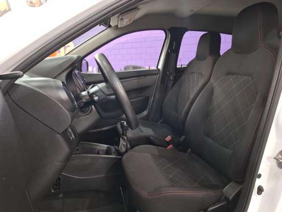 RENAULT-KWID-1.0 12V SCE FLEX ZEN MANUAL RENAULT-KWID-2024