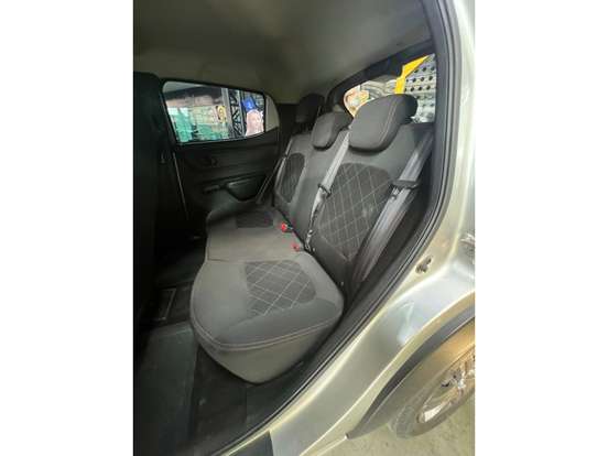 RENAULT-KWID-1.0 12V SCE FLEX ZEN MANUAL RENAULT-KWID-2023