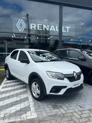 RENAULT-LOGAN-2021