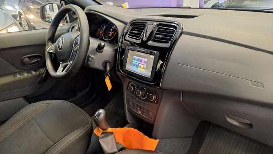RENAULT-LOGAN-1.0 12V SCE FLEX ZEN MANUAL RENAULT-LOGAN-2024