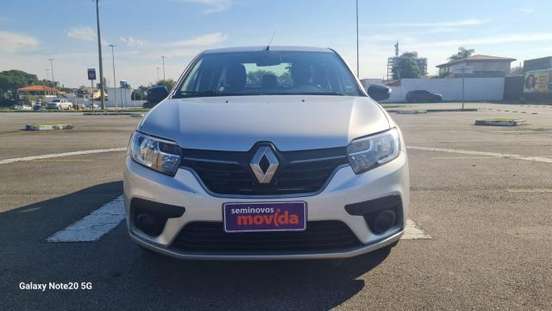 RENAULT-LOGAN-2024