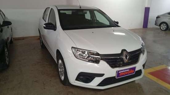 RENAULT-LOGAN-2024