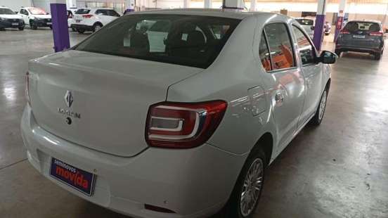 RENAULT-LOGAN-2024