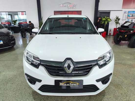 RENAULT-SANDERO-2020