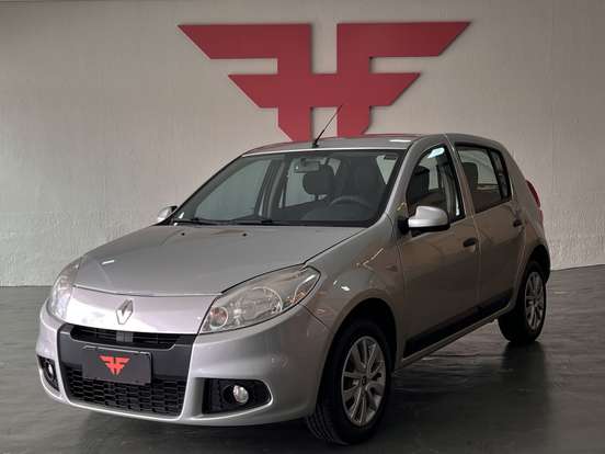 RENAULT-SANDERO-1.6 EXPRESSION 8V FLEX 4P MANUAL RENAULT-SANDERO-2013