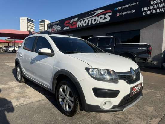 RENAULT-SANDERO-1.6 STEPWAY 8V FLEX 4P AUTOMATIZADO RENAULT-SANDERO-2015