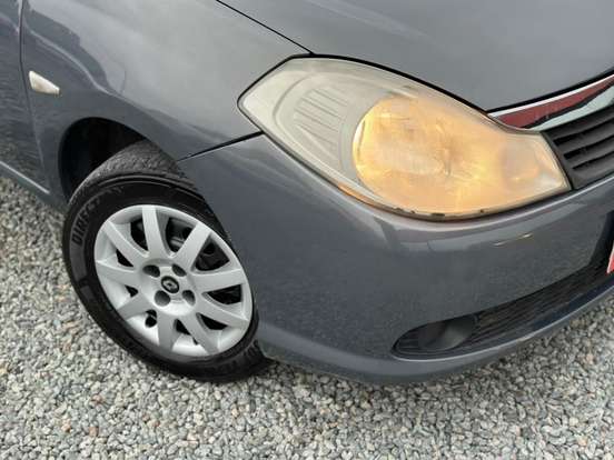 RENAULT-SYMBOL-2010