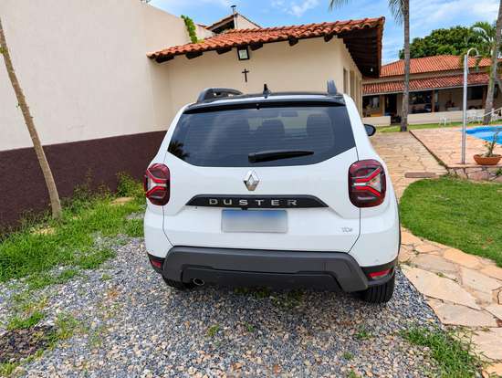 RENAULT-DUSTER-2025