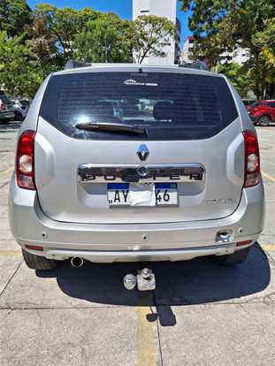 RENAULT-DUSTER-2014