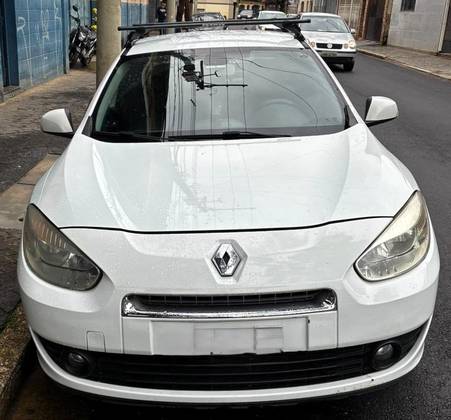RENAULT FLUENCE 2.0 DYNAMIQUE 16V FLEX 4P AUTOMÁTICO