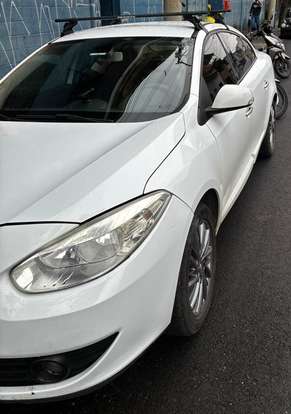 RENAULT-FLUENCE-2011