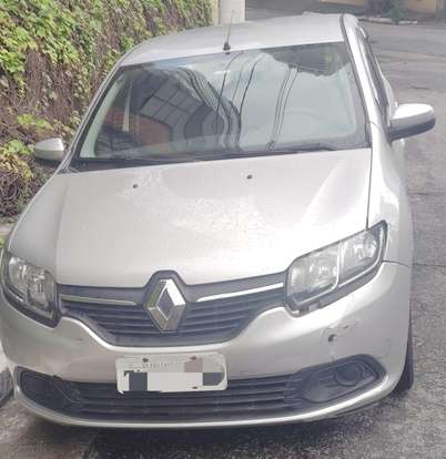 RENAULT-LOGAN-2014