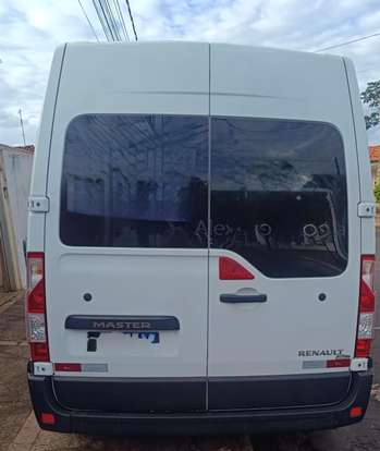 RENAULT-MASTER-2019
