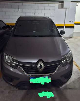 RENAULT-SANDERO-2020