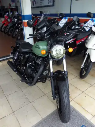 ROYAL ENFIELD-METEOR 350 FIREBALL-2024