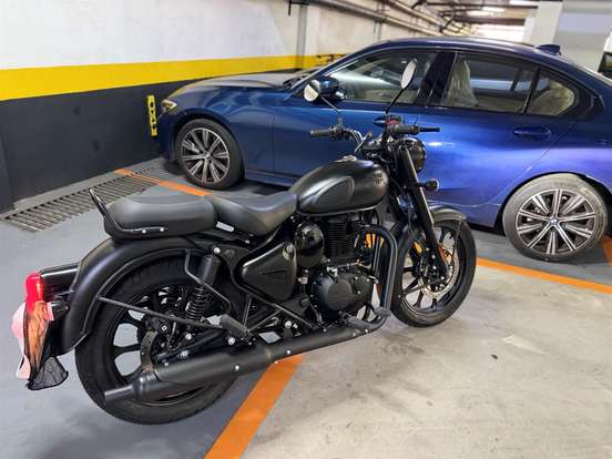 ROYAL ENFIELD-CLASSIC 350 DARK-2026