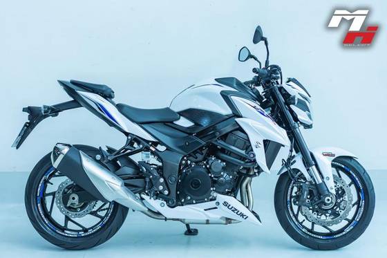 SUZUKI GSX-S750A 