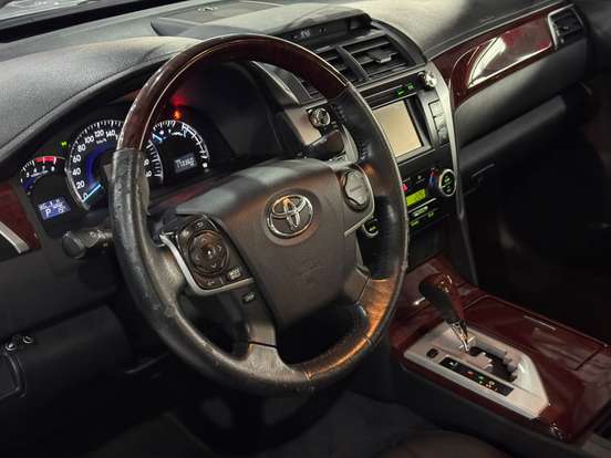 TOYOTA-CAMRY-3.5 XLE V6 24V GASOLINA 4P AUTOMÁTICO TOYOTA-CAMRY-2011