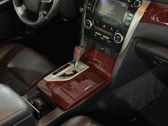 TOYOTA-CAMRY-3.5 XLE V6 24V GASOLINA 4P AUTOMÁTICO TOYOTA-CAMRY-2011