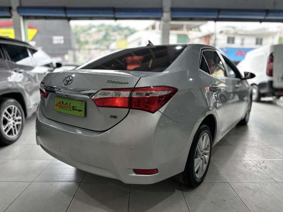 TOYOTA-COROLLA-2014