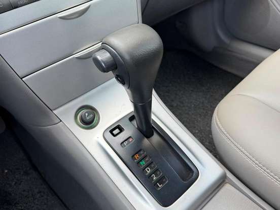 TOYOTA-COROLLA-2006