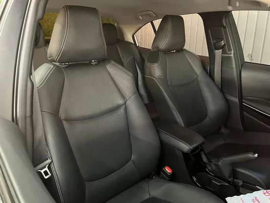 TOYOTA-COROLLA-2023