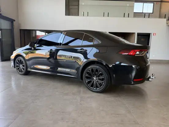 TOYOTA-COROLLA-2021