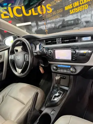 TOYOTA-COROLLA-2014