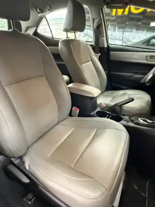 TOYOTA-COROLLA-2014