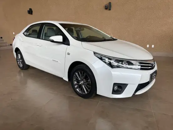 TOYOTA-COROLLA-2015