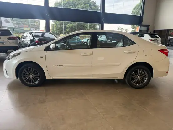 TOYOTA-COROLLA-2015