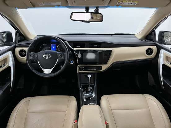 TOYOTA-COROLLA-2017