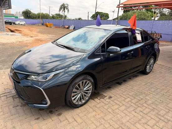 TOYOTA-COROLLA-2024
