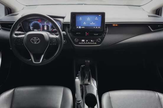 TOYOTA-COROLLA-2024