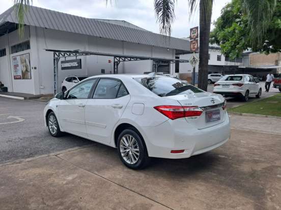 TOYOTA-COROLLA-2014