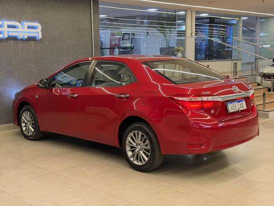 TOYOTA-COROLLA-2015