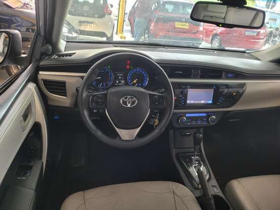 TOYOTA-COROLLA-2014