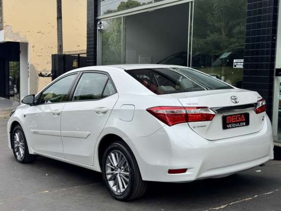 TOYOTA-COROLLA-2.0 XEI 16V FLEX 4P AUTOMÁTICO TOYOTA-COROLLA-2015