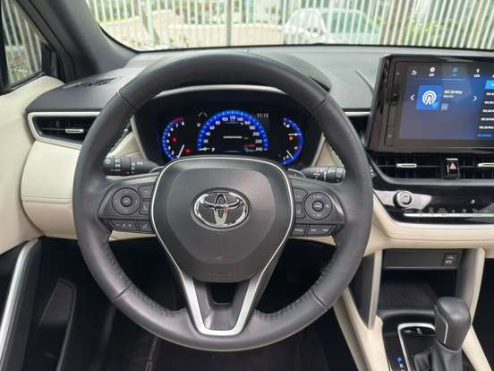 TOYOTA-COROLLA CROSS-2024