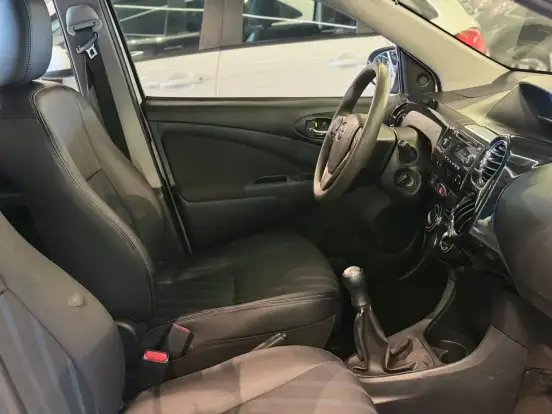 TOYOTA-ETIOS-1.5 XS 16V FLEX 4P MANUAL TOYOTA-ETIOS-2015